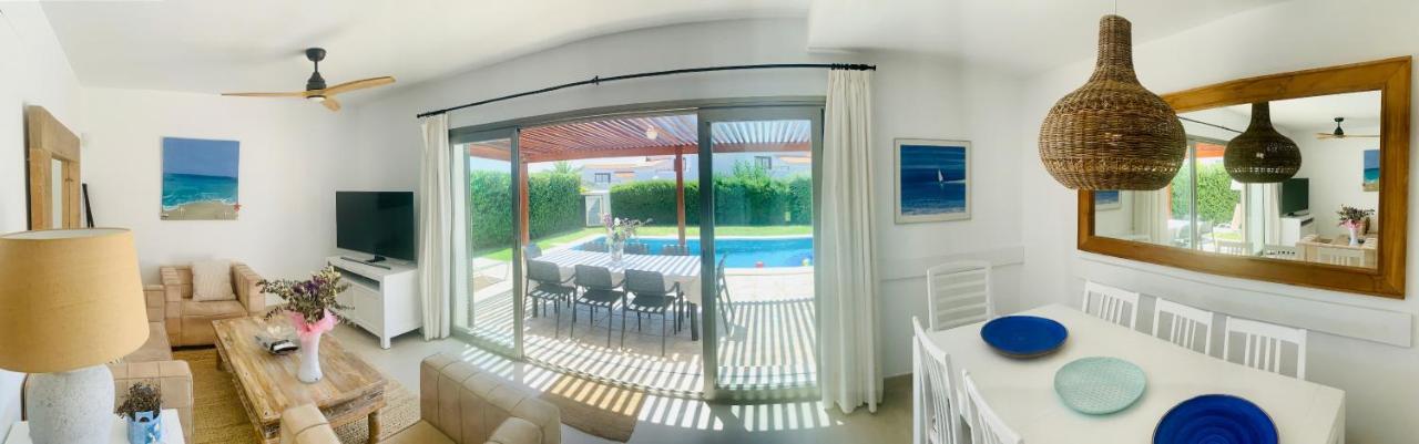 Villa Lauvic Cala en Bosch Esterno foto